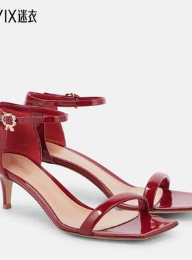 Gianvito Rossi 女款Rhys 55 漆皮凉鞋 迷衣时尚