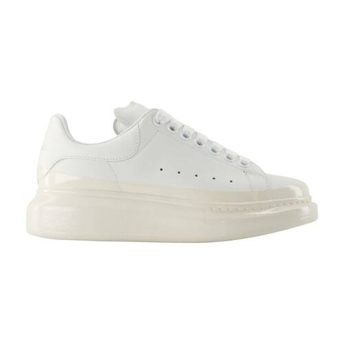 MCQUEEN 亚历山大·麦昆 女士 SS26 运动鞋 超大