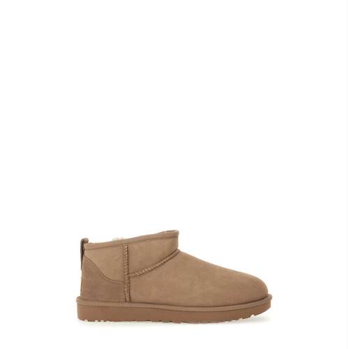 UGG Australia 女士 FW26 靴子 ULTRA WOMAN'S 经典款迷你绒面革