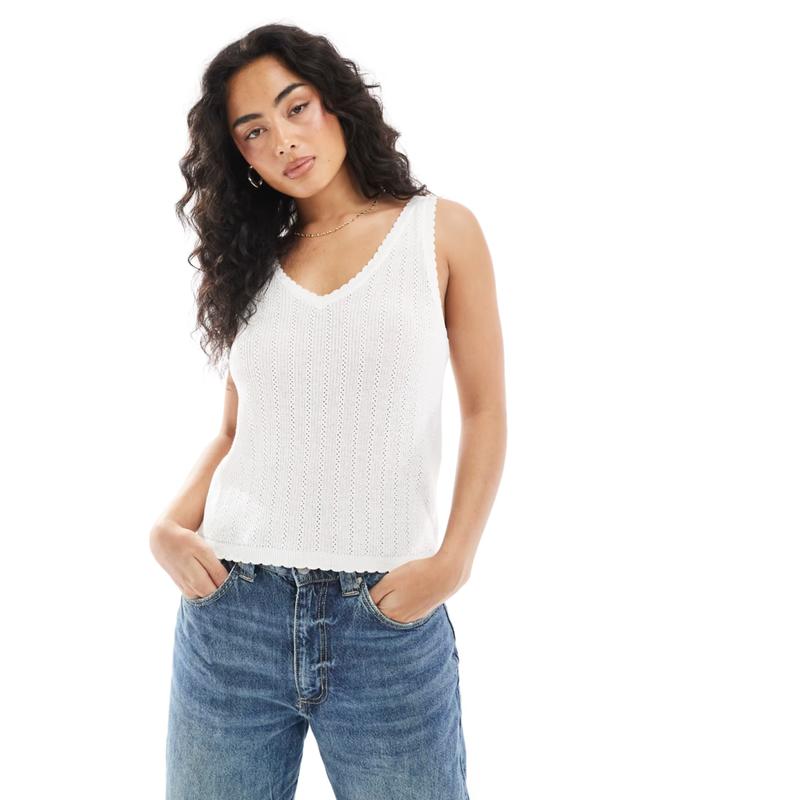 Vero Moda 女士 马甲 网眼提花针织扇贝形边背心(白色)
