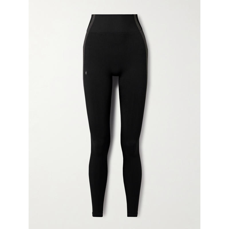 On 女士 运动紧身裤 Studio 条纹罗纹弹力再生打底裤