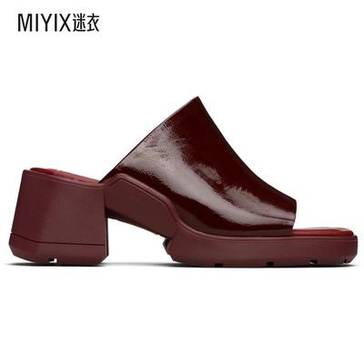 Miista 女款酒红色 Clarin 穆勒鞋 迷衣时尚