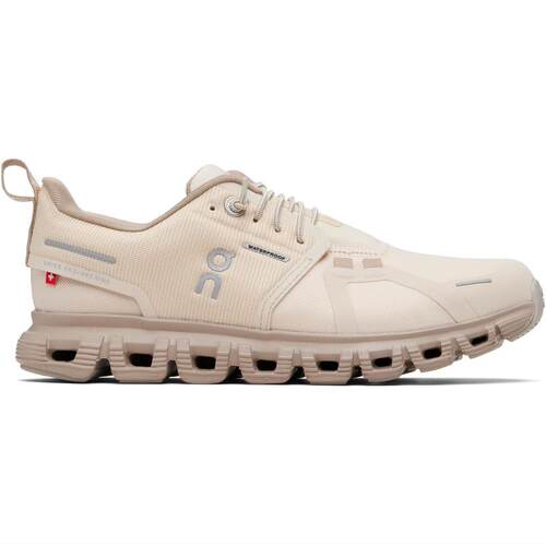 On 昂跑 女士 运动鞋 米色 Cloud 6 Waterproof