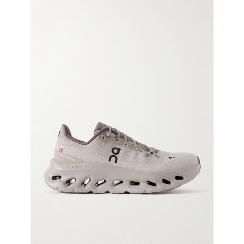 On 女士 跑鞋 Cloudtilt recycled-knit 弹力运动鞋