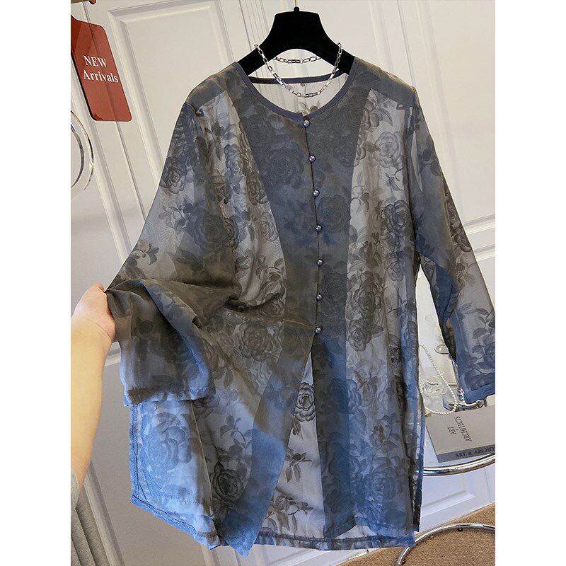 2025夏季慵懒风蕾丝提花中长款衬衫小众开叉V领衬衣百搭显瘦罩衫