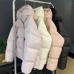2024新款黑色韩版羽绒服女短款连帽加厚95白鸭绒面包服冬季外套