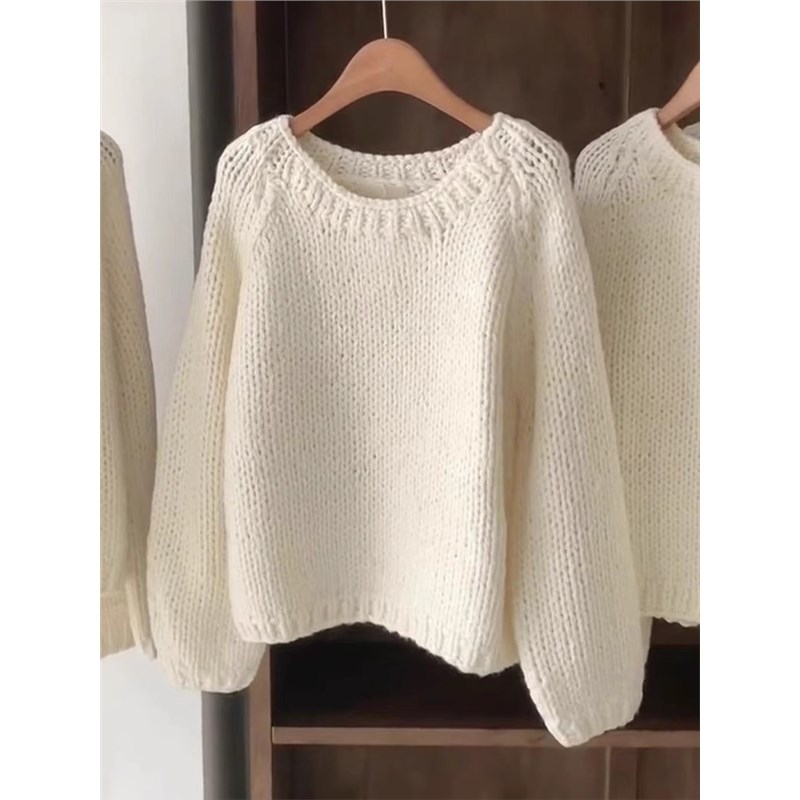秋冬季濮院爆款韩l系慵懒风奶白色粗线针织衫毛衣女士圆领套头上