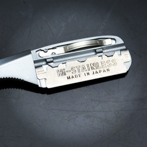 鱼雷刮胡刀老式家用刮脸刮头修眉美发理发刮刀剃刀刀架74半片刀片