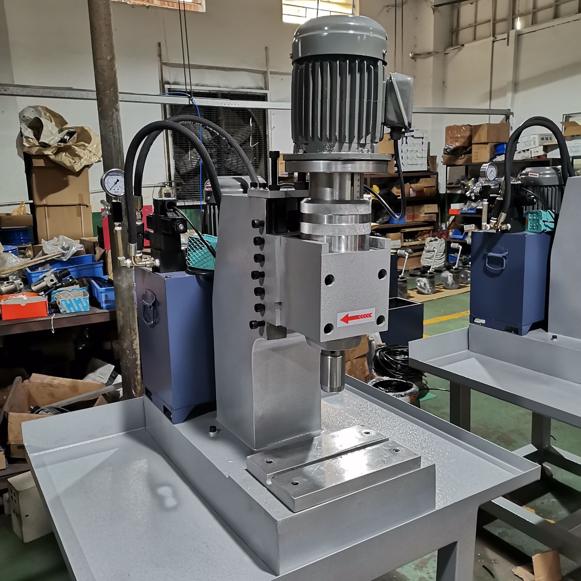 桌上型液压旋铆机 五金工具旋铆机 剪刀旋铆机 桌上型油压旋铆机