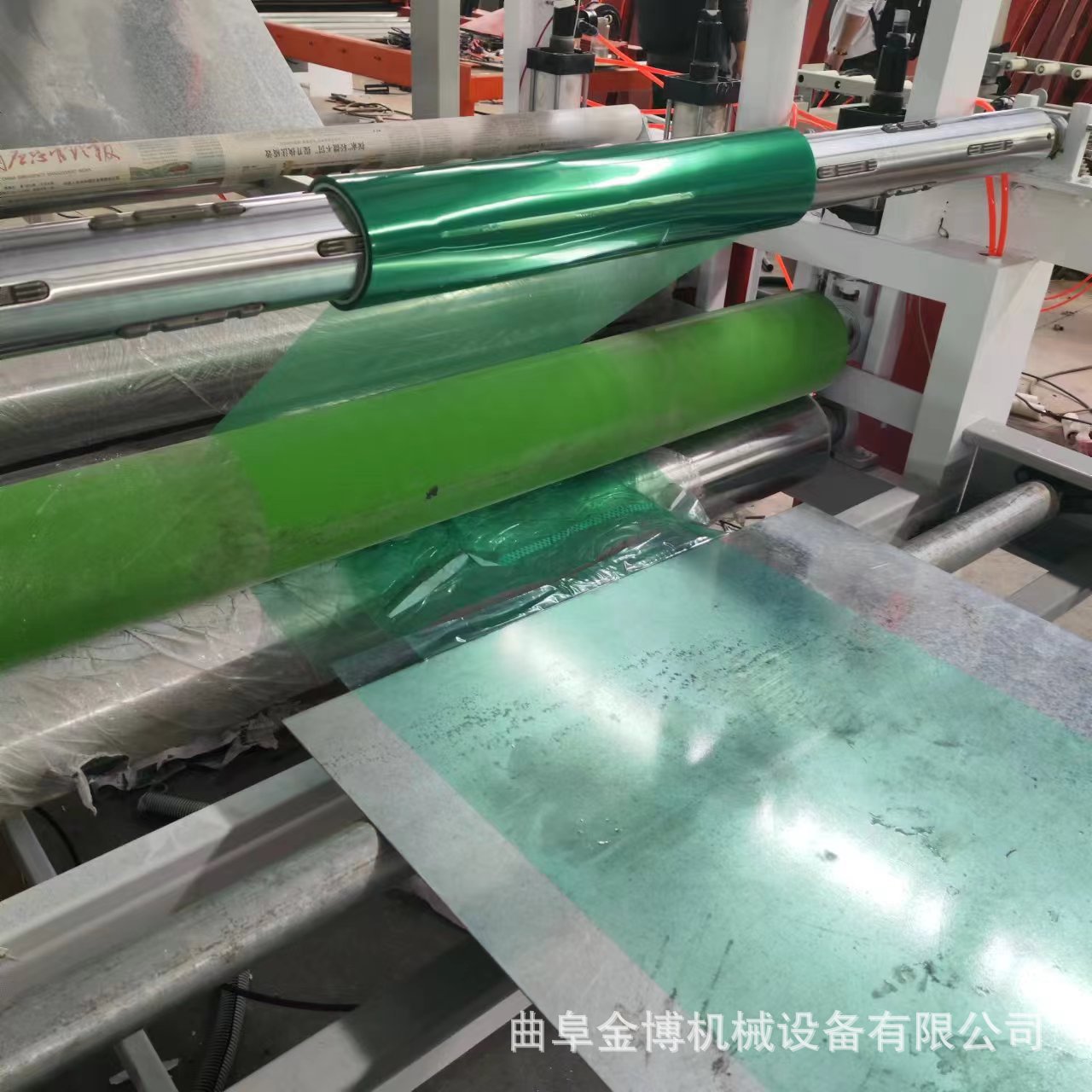 金属板冷裱贴膜机PVC透明保护膜覆膜机 自动熔断镀锌钢板贴膜机