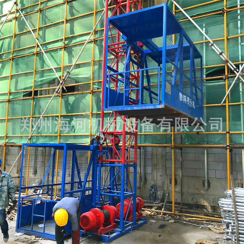 2022工地盖楼房物料提升机 建筑使用升降机 一柱单笼升降机防坠
