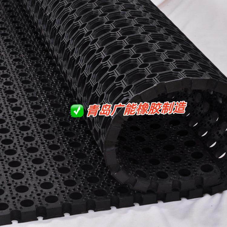NN船甲板草坪滑雪场多功能橡胶孔垫防震耐磨防滑垫带孔