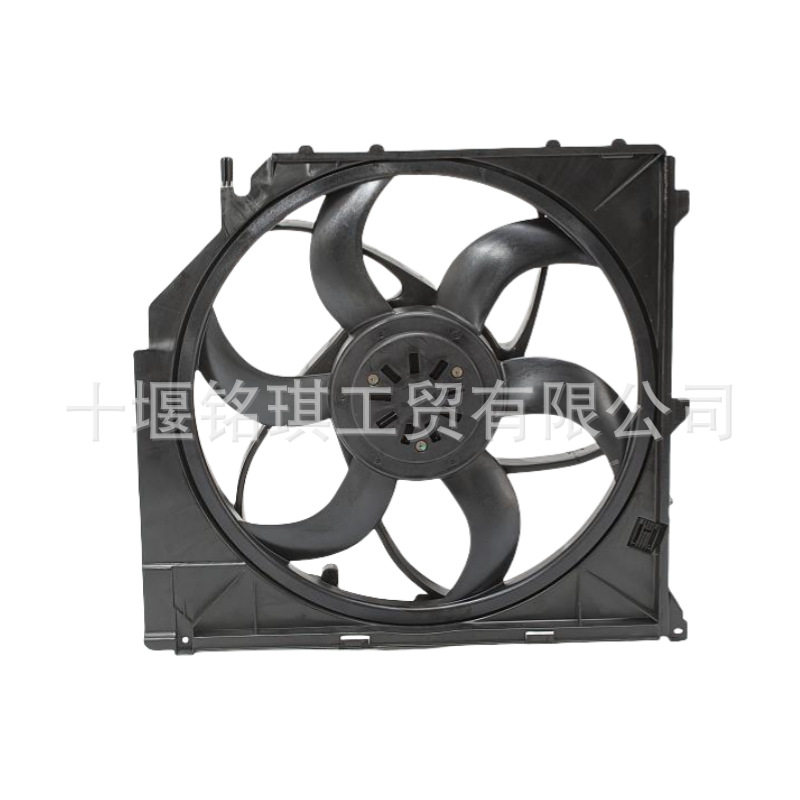 适用于宝马X3 2.0T散热器风扇水箱电子扇冷凝器风扇17427601176