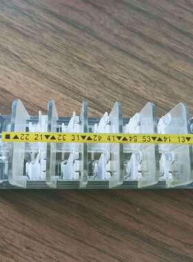 GCE7002397R0122辅助开关S1S4S52NO+3NC4142