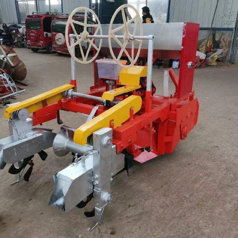 1.1米起垄覆膜机 海阳单行85行距旋耕覆膜机 安徽起垄旋耕滴灌覆