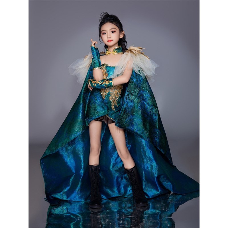 中国风披风孔雀绿蓝7女童走秀服装国潮新中式儿童T台模特赛服夸张
