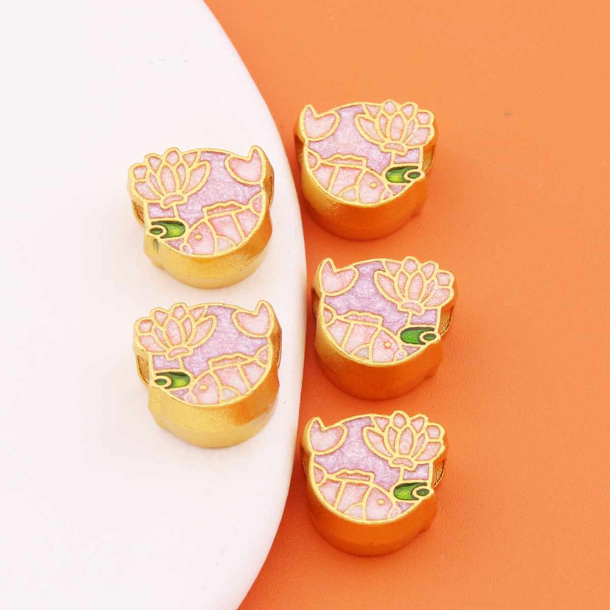 保色滴油通孔荷花鲤鱼DIY饰品配件手工编织手链项链串珠吊坠批发