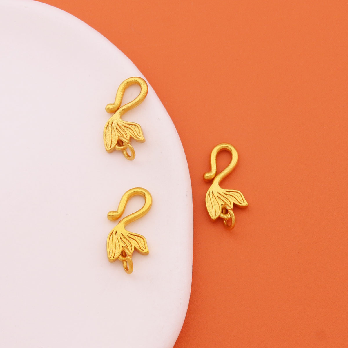 DIY金色饰品铜配件鱼钩鱼尾保色手工编织手链项链串珠吊坠批发