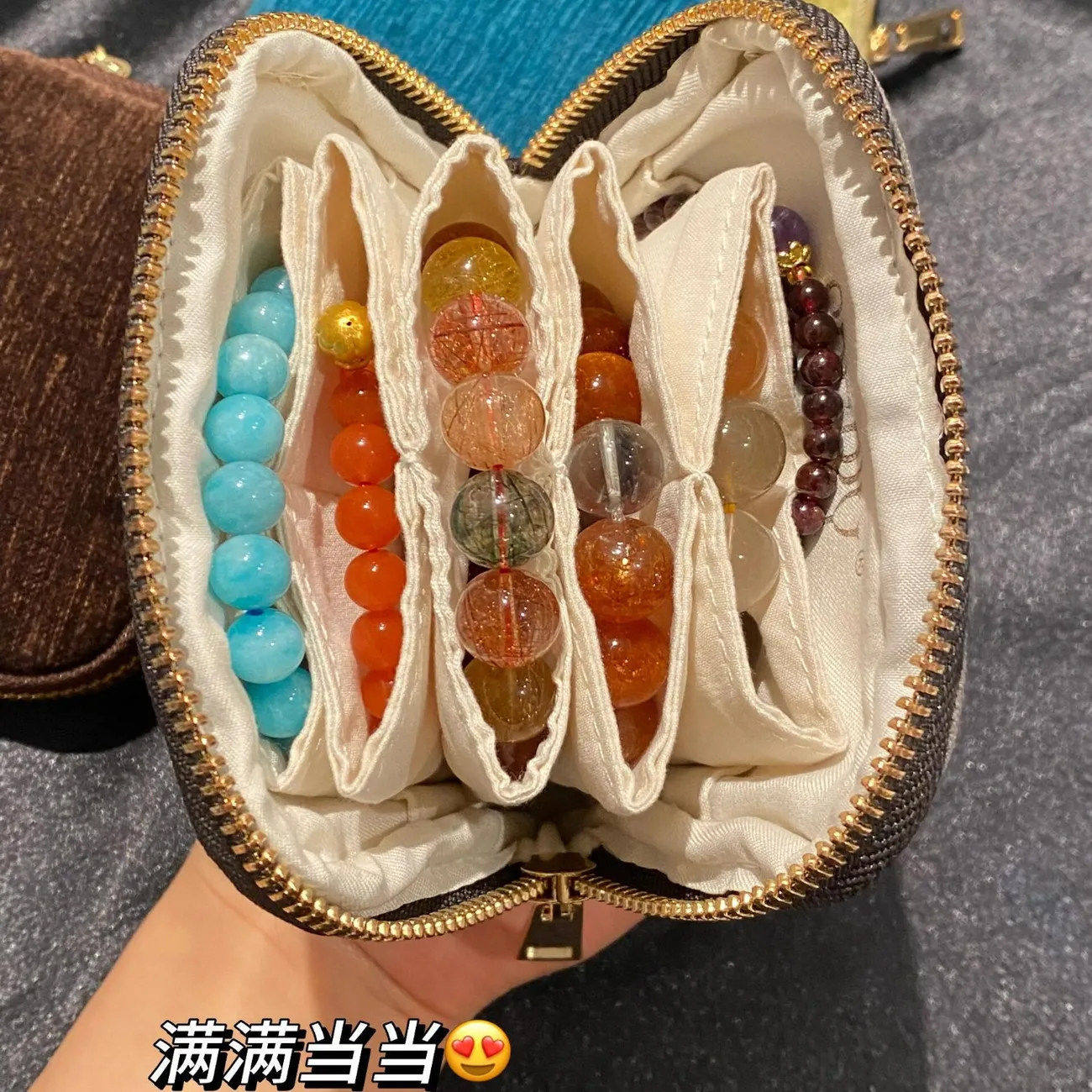 新款首饰包高档精致饰品手串手镯项链收纳袋便携带拉链首饰盒