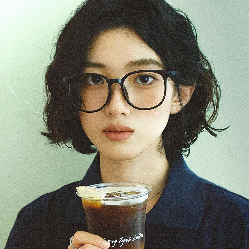 日系黑框眼镜女可配有度数镜片文艺小清新防蓝光超轻平Z光眼睛框
