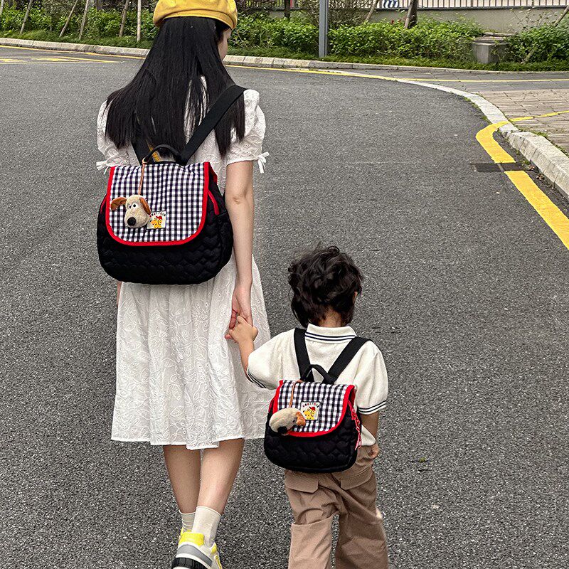 可爱轻便新款儿童双肩包男童w宝宝亲子小女孩幼儿园书包妈咪母婴