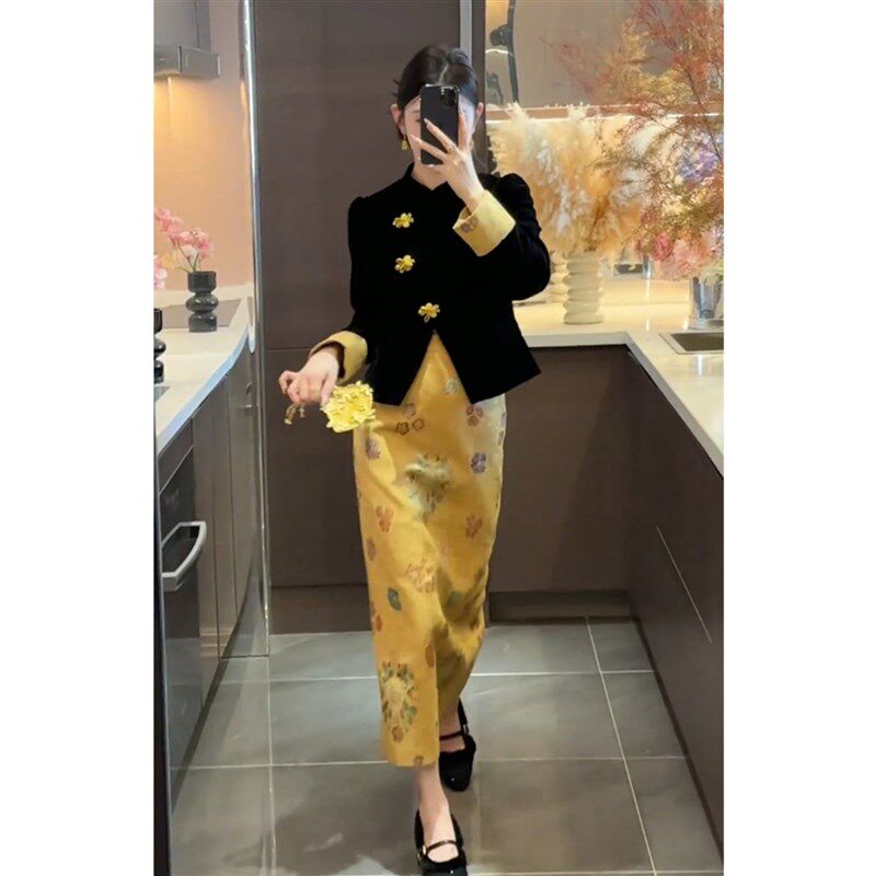 大码胖mm新中式立领盘扣套装女B秋季气质显瘦绝美上衣半身裙两件