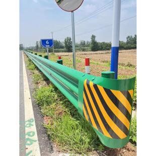 道路波浪形护栏热镀锌喷涂护栏厂家通道县及家乡防撞波浪形梁钢护