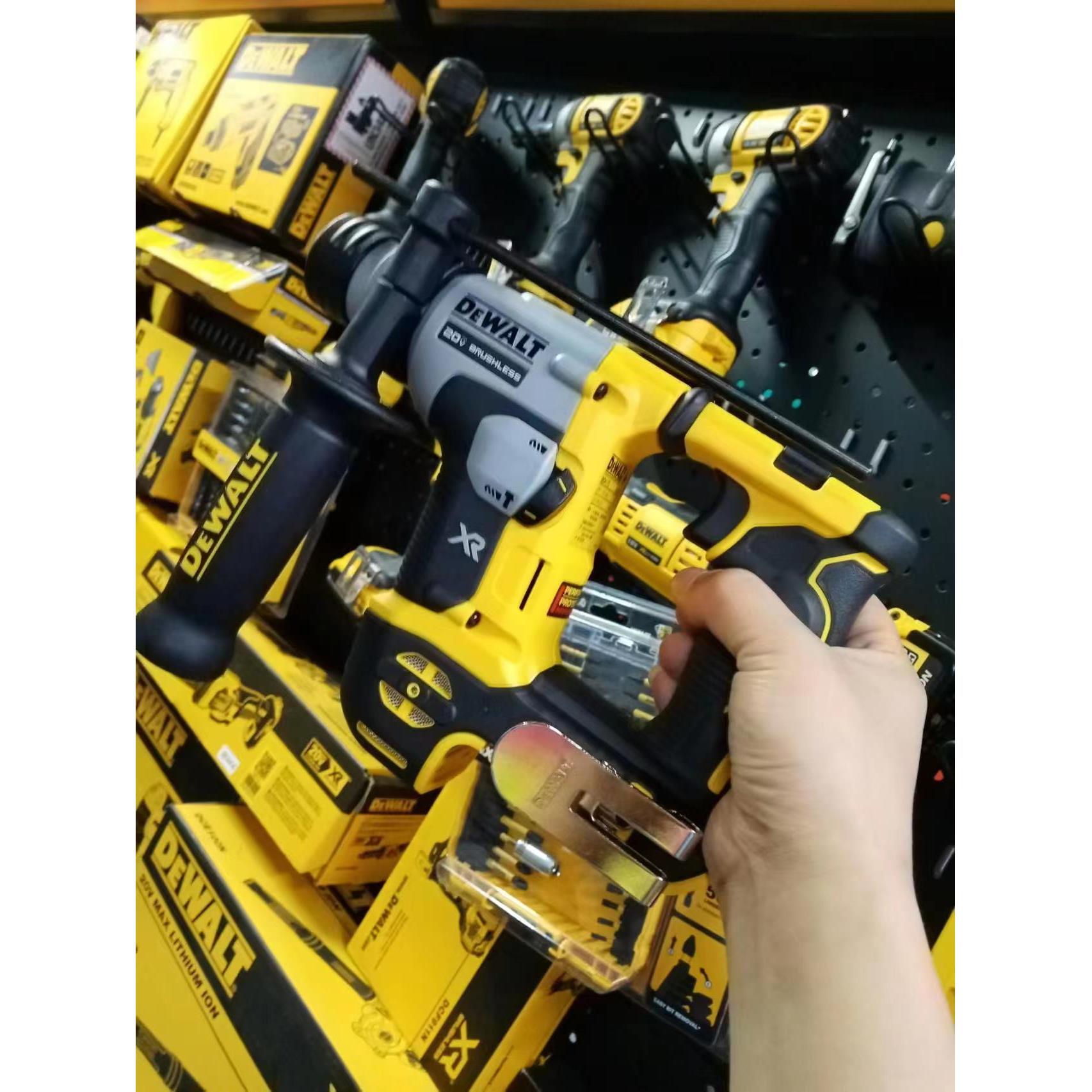 得伟dch172锂电20V轻型无刷电锤两用锤钻冲击钻电动工具273/133