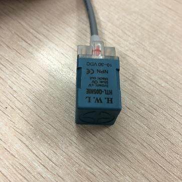 HWL方型接近开关HTL-Q05N1S-U现货NPN输出5mm检测距离感应器接近