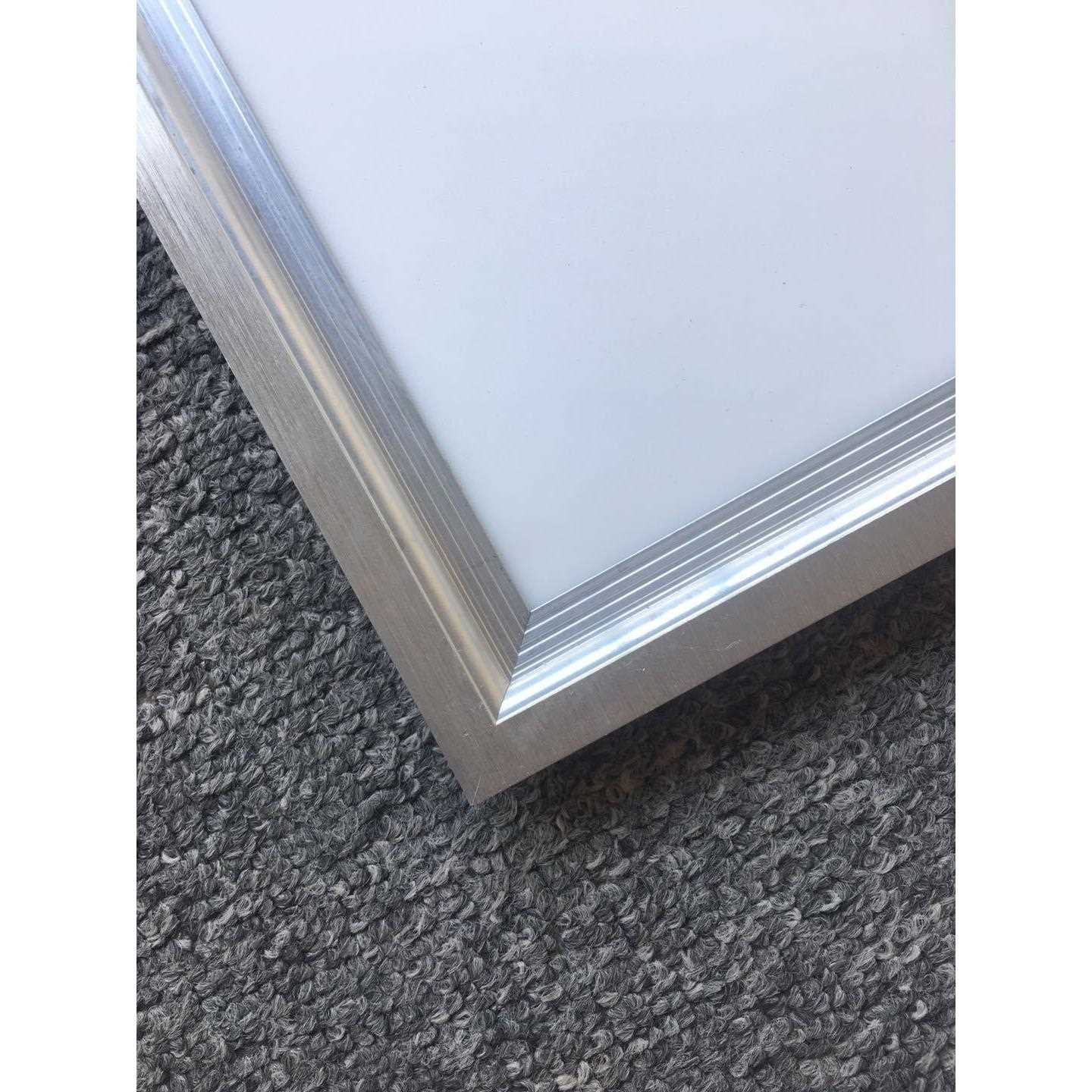 直销新款星澳LED铝扣板灯600x600侧发光面板灯集成吊顶灯矿棉板工