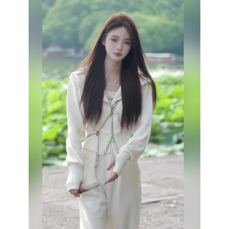休闲风运动套装女秋冬加绒时尚连帽卫衣外套高腰抽绳阔腿裤两件套