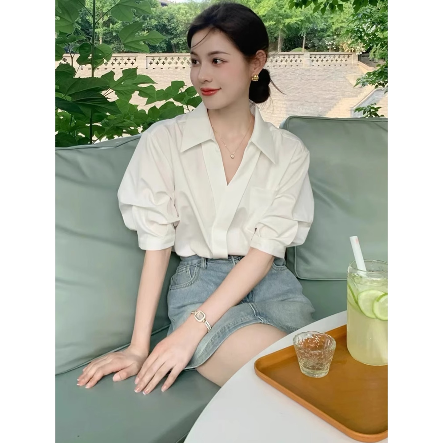 五分袖白色衬衫女上衣2025新款夏季小个子设计感小众高级v领衬衣