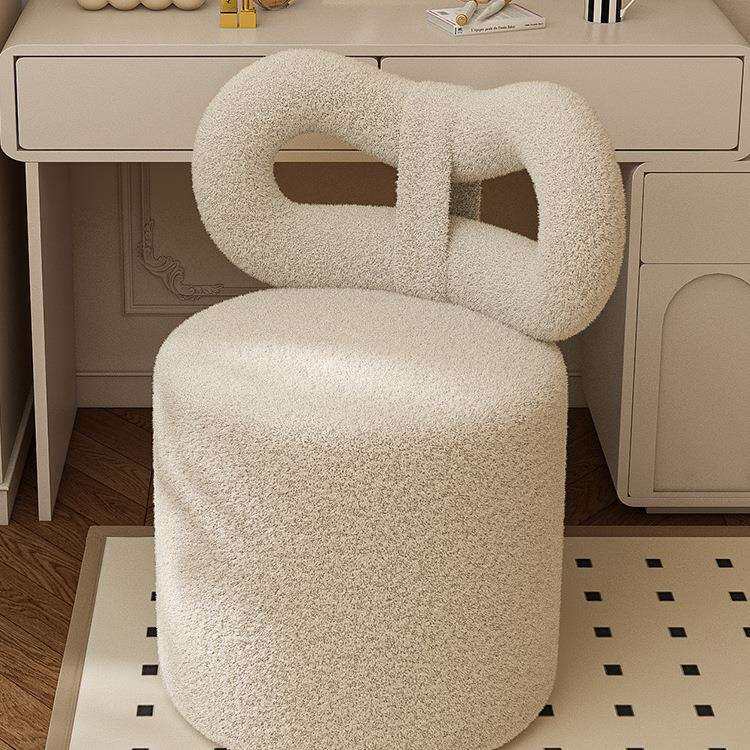 化妆椅女生卧室感梳妆台凳子2026新款化妆凳家用轻奢靠背椅子