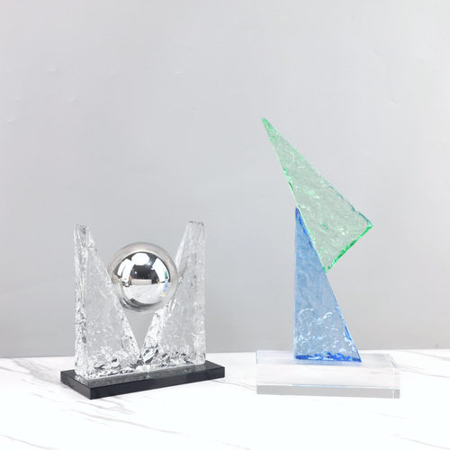 现代简约创意透明水晶冰川纹三角形艺术雕塑摆件样板房家居装饰品