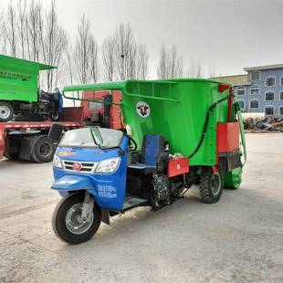 喂牛七立料方油喂车行走式草撒DZE草车柴畜牧场三轮式料投料车