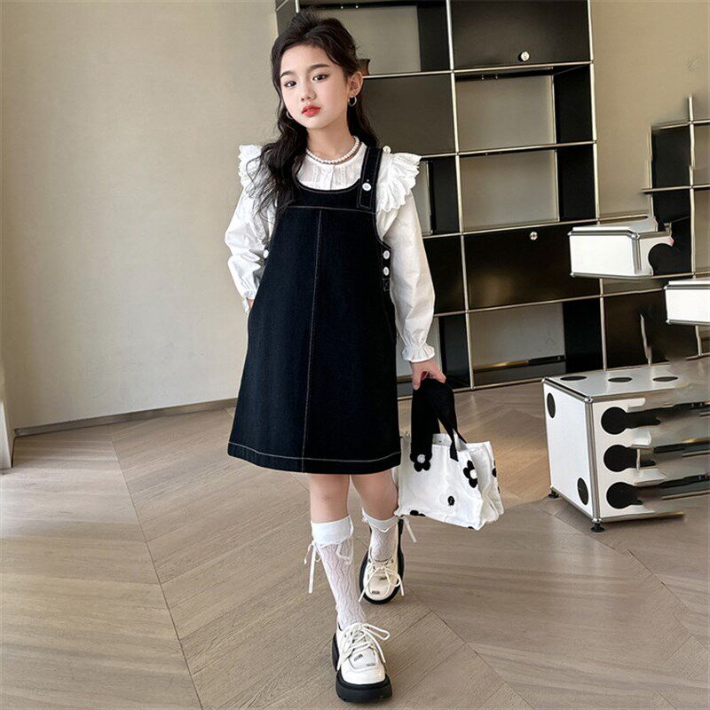 女童春季连衣裙2024新款中大童洋气时髦长袖衬衫牛仔背带裙两件套