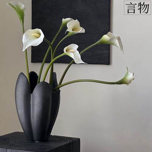 景德镇磨砂陶瓷黑色花瓶