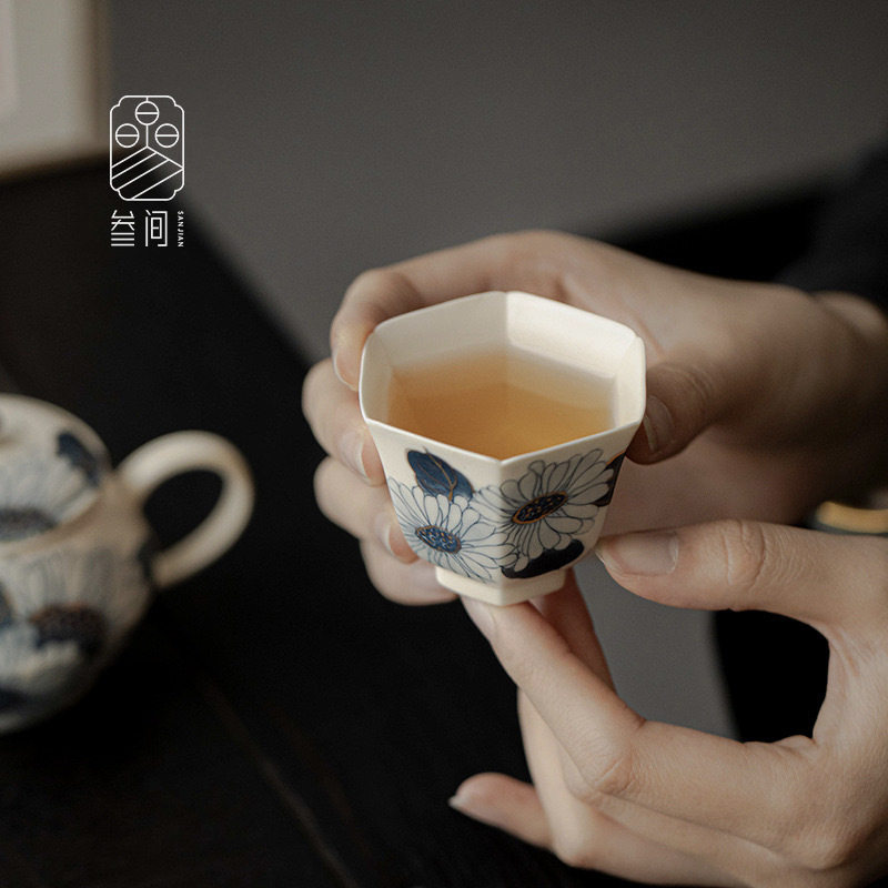 叁间手绘青花向日葵茶杯主人杯单杯个人女士专用品茗杯陶瓷闻香杯