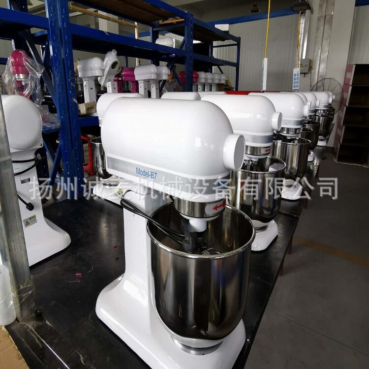 7L打蛋机商用小型多功能奶昔电动台式鲜奶机烘焙搅拌机厨师机批发