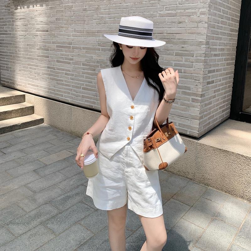 老钱感两件套简松弛女夏短裤休闲风极潮上衣时尚马甲简约亚麻套装