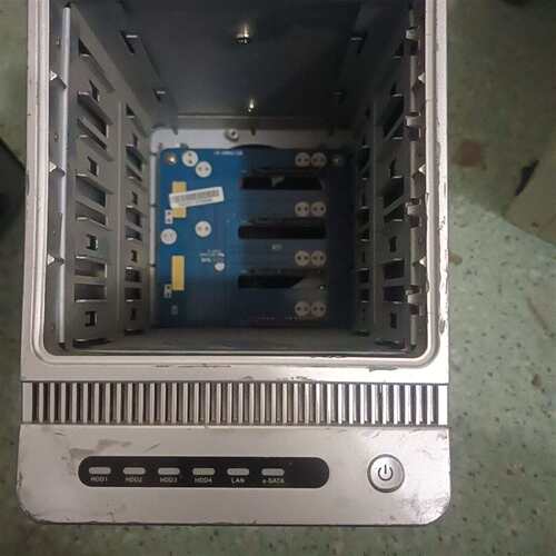 维修TERRA MASTER/铁威马，F4-Nas ，4位存储议价