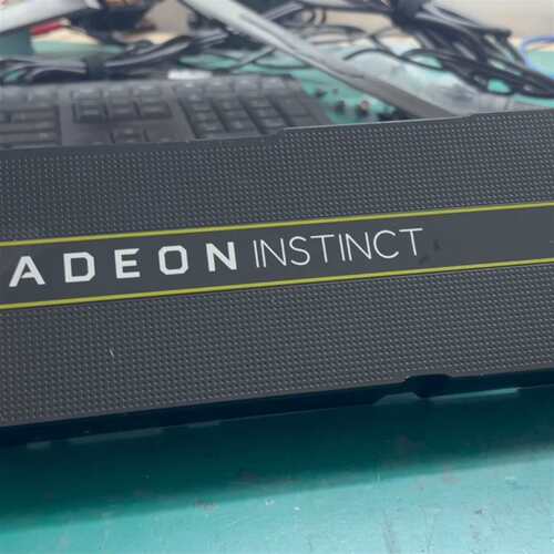 维修AMD MI50显卡改装散热器 千张散热器改议价