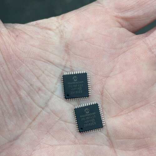 维修PIC18F452-I/PT QFP44 Microchip议价