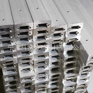 3轮滑块 SGR20N 七字锁紧 铝合金 梅花 内置双轴心导轨