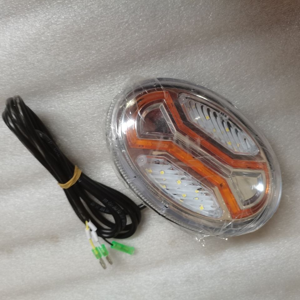 拖拉机转向灯:耕王农用拖拉机配件LED款原厂灯总成