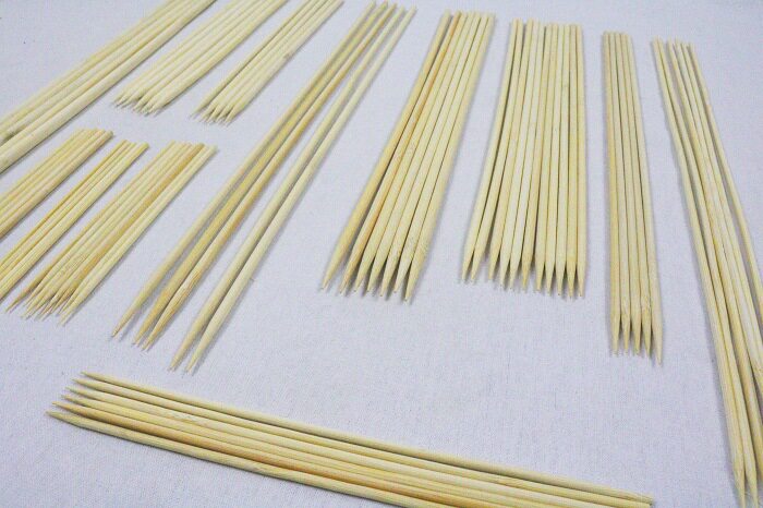 2.5mm*25CM厂家直销天然一次性圆竹签圆串烧烤签麻辣烫签支持定制