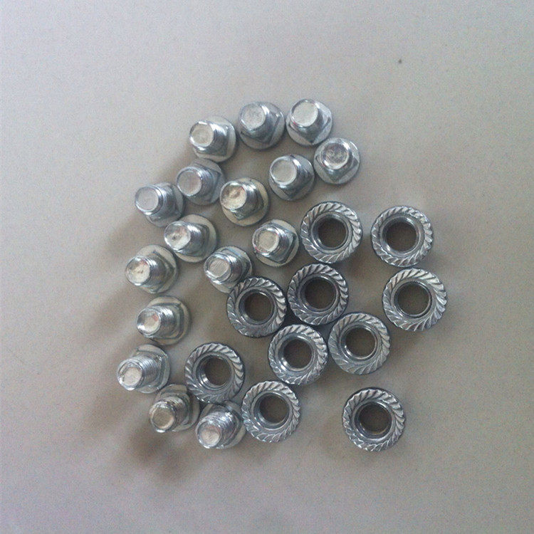 桥架螺丝 马车螺丝 货架螺丝 6*12 8*16 8*20