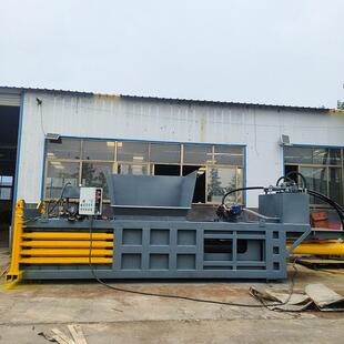 80吨易拉罐废纸箱打包机边角料化肥袋压包机青储草料稻草打包机