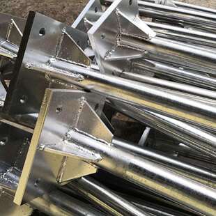 悬臂标志杆路牌立杆交通指示牌立柱