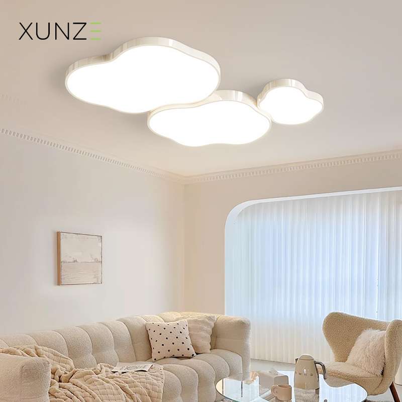 云朵灯客厅灯吸顶灯感大气大厅主灯2024年流行新款奶油风灯具